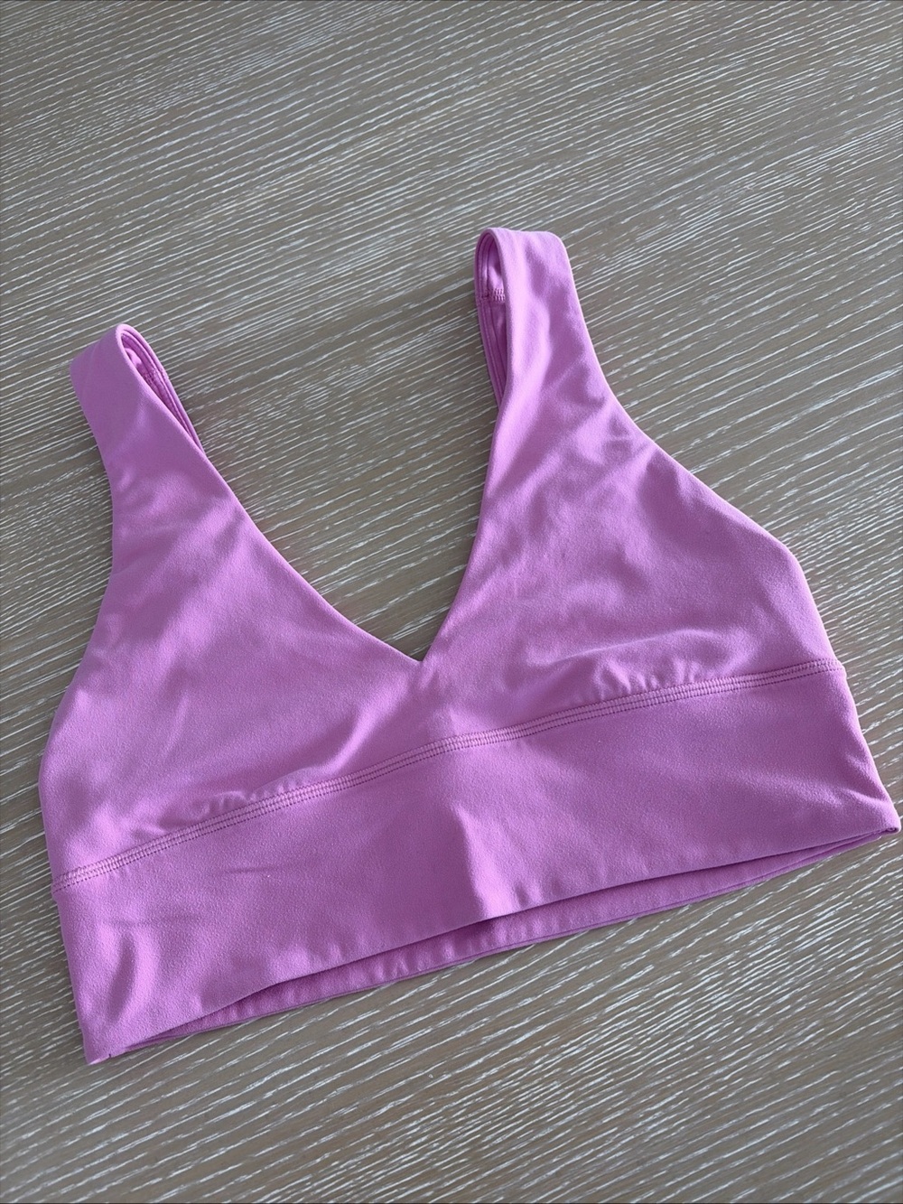 Lululemon Align V-Neck Bra Women’s 8 Pink Athletic Sports Bra Yoga